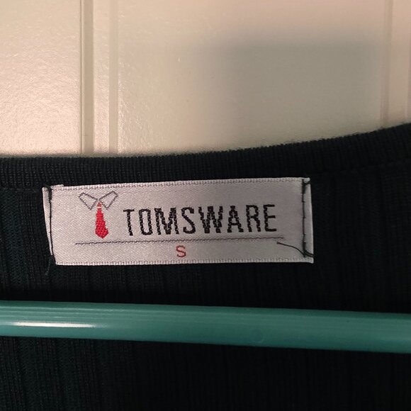 Hunter green sweater dress - Picture 2 of 3